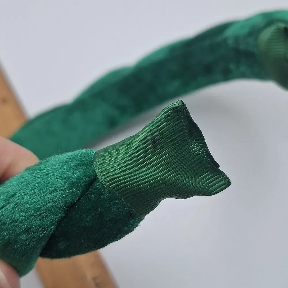 Green velvet headband braided headband plush cosmetic accessory